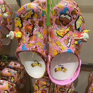 Disney Eats Snacks Pink Crocs size M8 W10 Bnwt